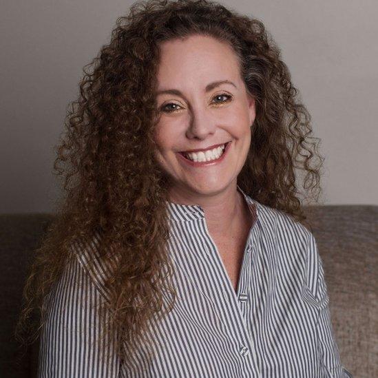 Headshot of Julie Swetnick