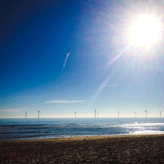 Turbines seen from Balmedie