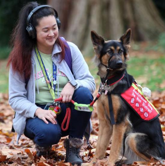 Melody Chen and her assistance dog Mia