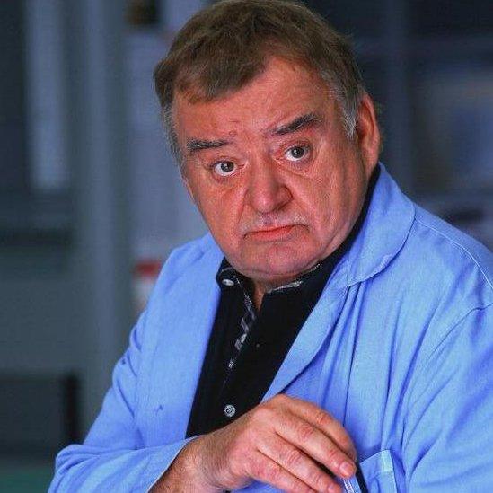 Paul Shane in Holby City