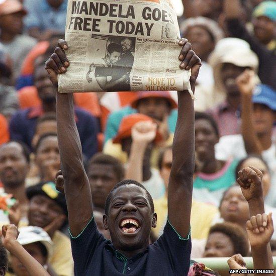 Man celebrates Mandela's release from prison