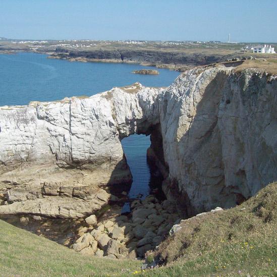 Bwa Gwyn, or the White Arch,