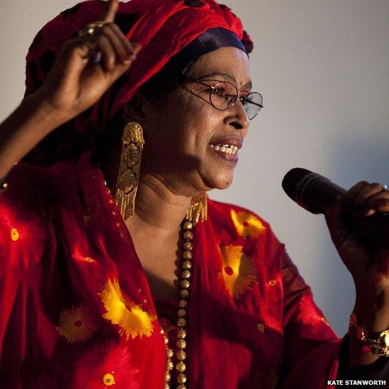 Well known Somali musician Ruun Xaddi performing - Hargeisa, Somaliland