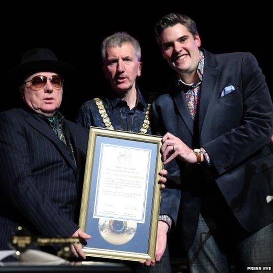 Morrison was presented with a scroll and a gold ceremonial key by Mr Ó Muilleoir and his mayoral predecessor Gavin Robinson.