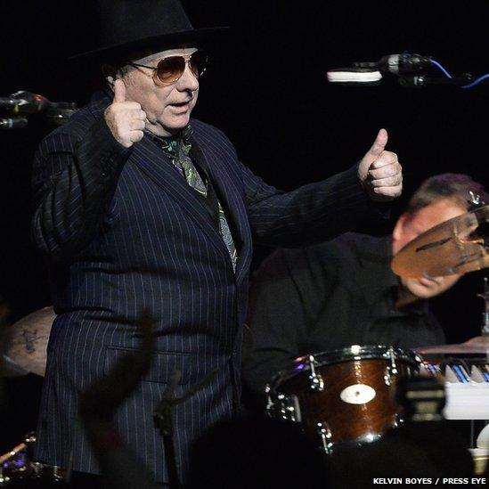 Van Morrison thumbs up