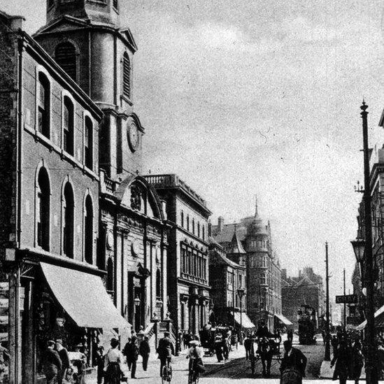 Worcester in 1919 showing The Cross and Foregate Street