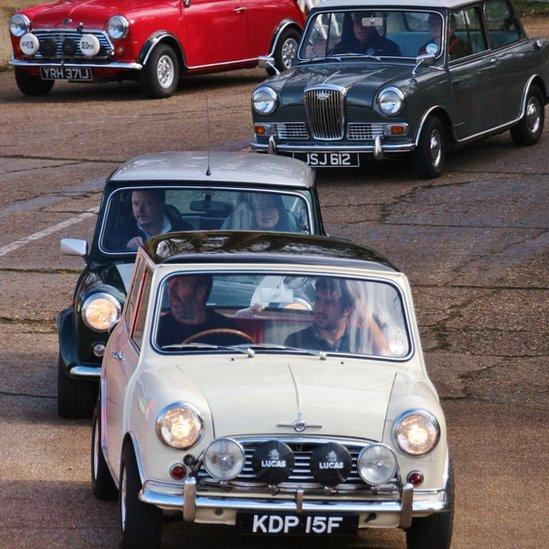 Classic cars arriver for Brooklands Mini Day 2014