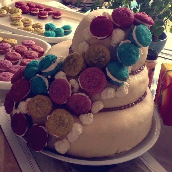 Leila's macaroon cake