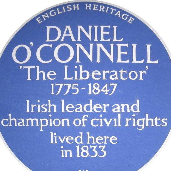 The plaque marks his former home in the capital's Mayfair district