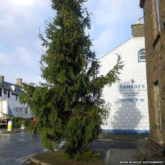 The original Christmas tree sparked complaints on social media