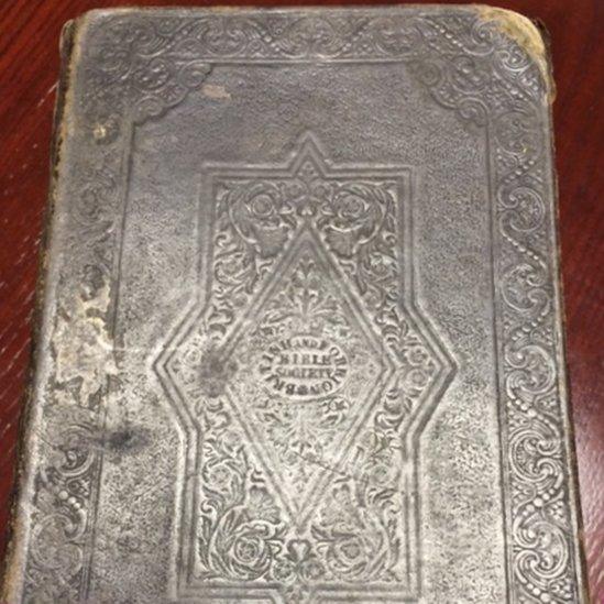 Welsh bible cover