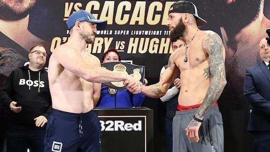 Jazza Dickens and Anthony Cacace shake hands