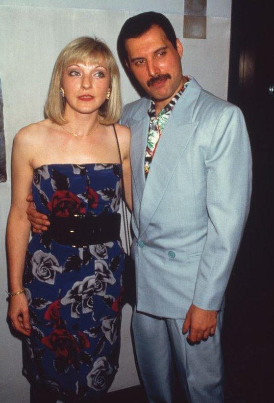 Mary Austin with Freddie Mercury in 1986