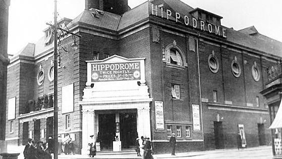 A black and white photo showing the theatre in its heyday