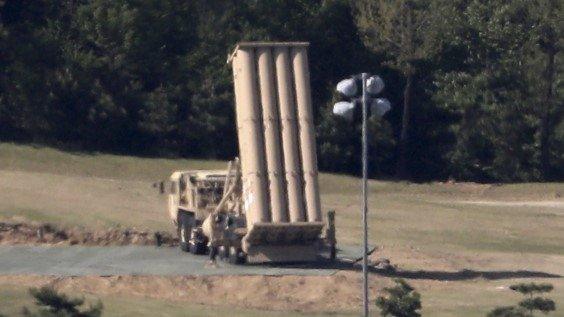 A Terminal High Altitude Area Defense (THAAD) launcher sits at a golf course in Seongju, about 300 kilometers southeast of Seoul, South Korea, 1 May 2017.