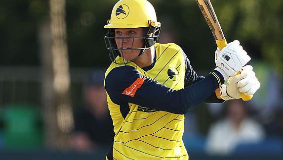 Toby Albert batting for Hampshire