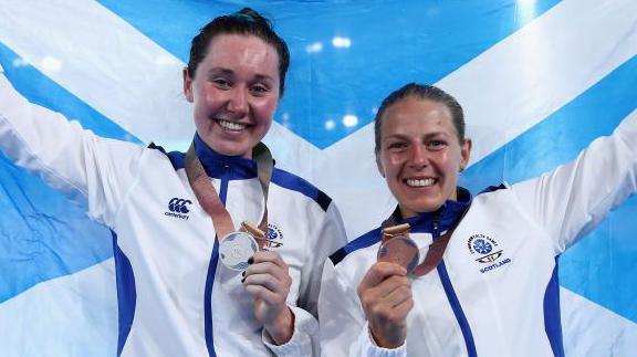 Katie Archibald and Neah Evans celebrate