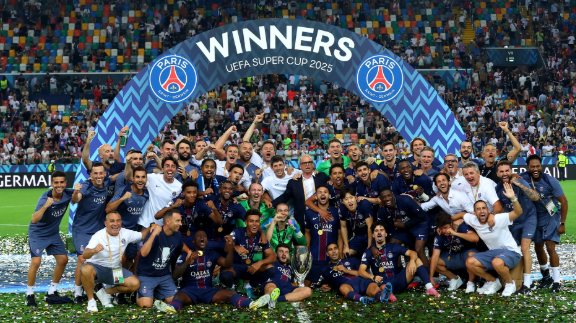 Paris St-Germain celebrate with the 2025 Uefa Super Cup