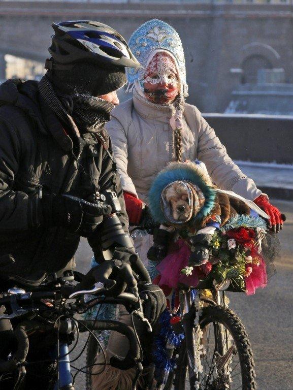 Mass cycling event in Moscow, 8 January 2017