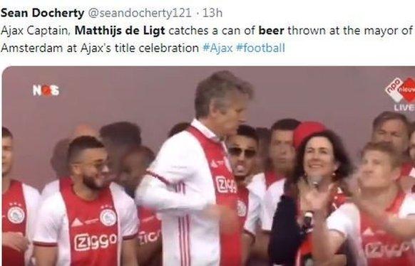 A beer was thrown at Mayor of Amsterdam Femke Halsema, but Ajax captain Matthijs de Ligt caught it.