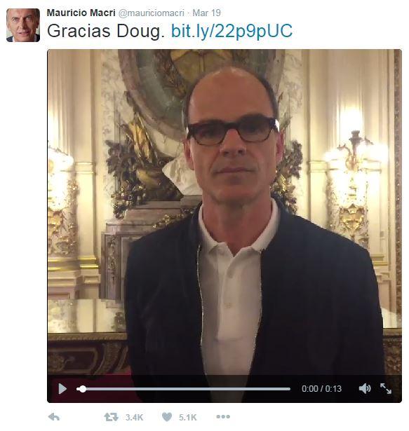 Doug Stamper from the TV series House of Cards addresses President Macri in the Casa Rosada in Argentina.