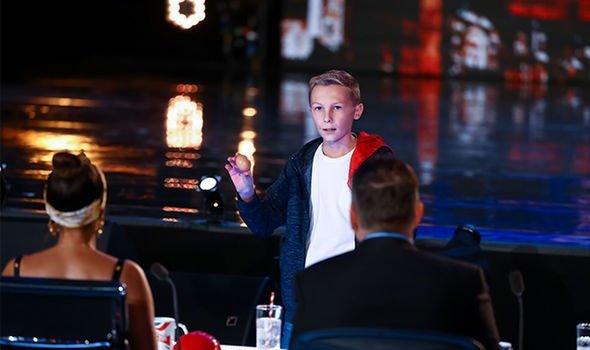 jasper-cherry-performing-magic-to-bgt-judges