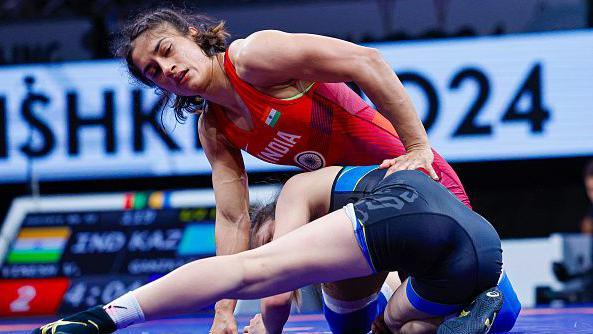 Vinesh Vinesh of India wins against Laura Ganikyzy of Kazakhstan in the 50kg Women's wrestling 1/2 Final during the Seniors Asian OG Qualifier on April 20, 2024 in Bishkek, Kyrgyzstan.