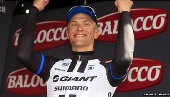 Marcel Kittel celebrates on the podium in Dublin