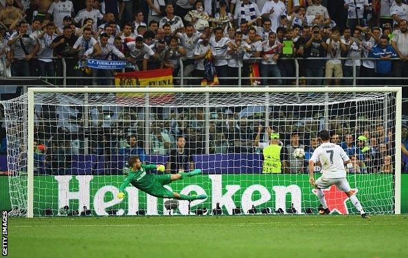 Cristiano Ronaldo scores the winning penalty in the 2016 Champions League final