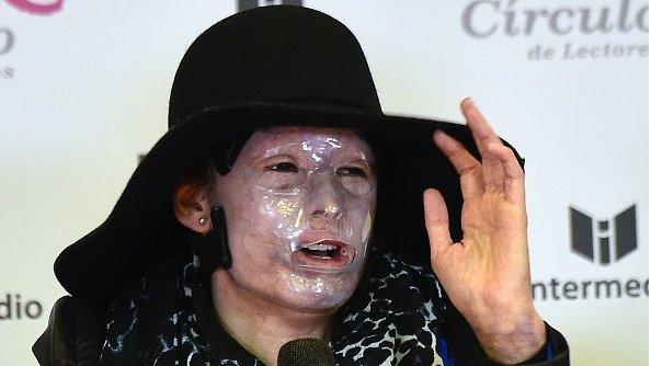 Natalia Ponce De Leon gives a news conference during the launching of her book ' Rebirth of Natalia Ponce de Leon' in Bogota on 16 April 2015.