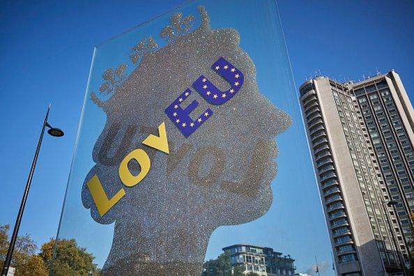 queen elizabeth with Love EU sign