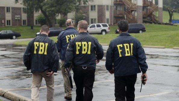 FBI agents