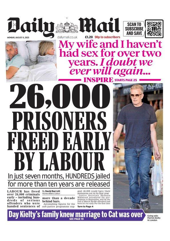 The headline on the front page of the Daily Mail reads: "26,000 prisoners freed early by Labour".