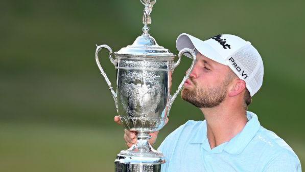 Wyndham Clark kisses the US Open trophy after winning in 2023