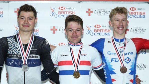 Harry Tanfield at the National Championships with Ethan Hayter and Lewis Askey