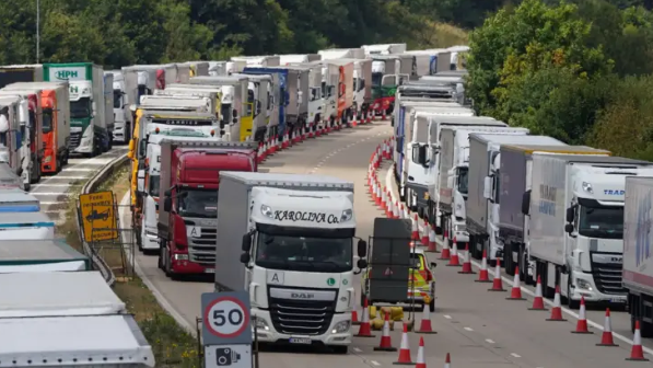 Cars leaving the contraflow of Op Brock on M20