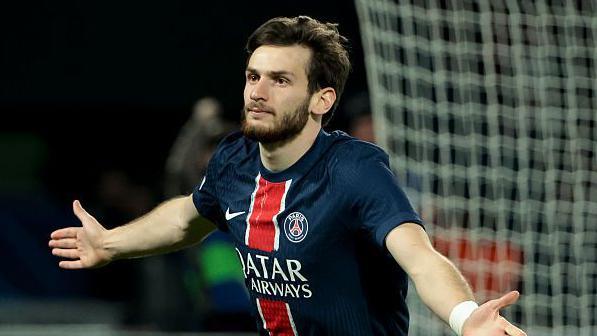 Khvicha Kvaratskhelia in action for Paris St-Germain