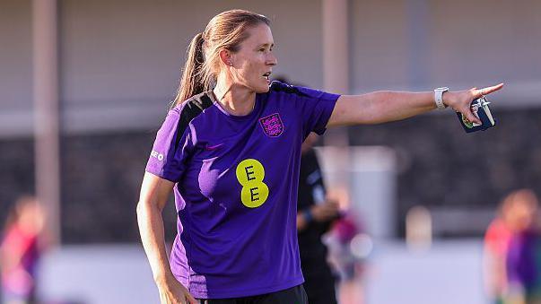 Head Coach Lydia Bedford of England gestures during the International friendly match between Portugal and England