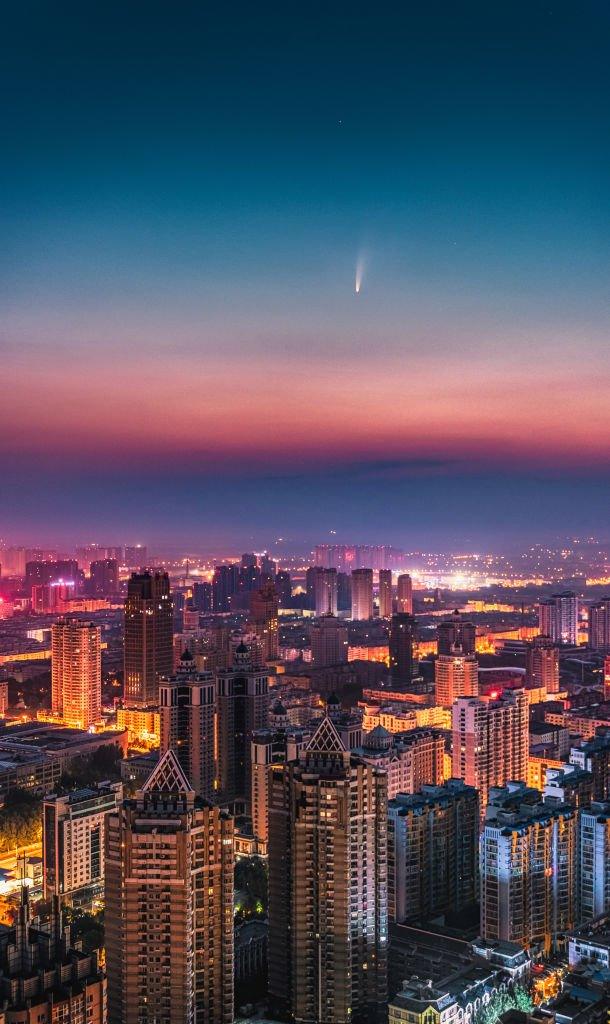 Comet-Neowise-above-China.