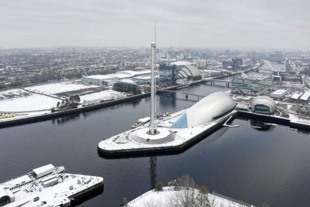 Glasgow Tower in the snow