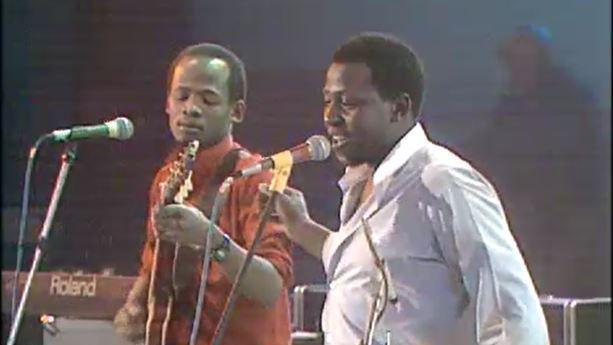 Y band Afro-jazz, Sankomota, o Lesotho