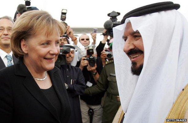 German Chancellor Angela Merkel is welcomed by Saudi Crown Prince Sultan bin Abdul Aziz upon her arrival to Riyadh on 4 February 2007.