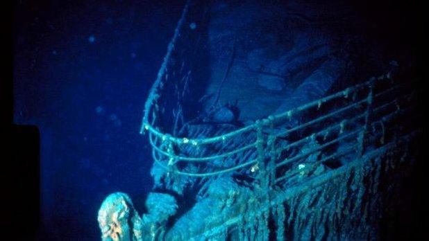 Titanic bow is seen during a dive at the resting place of the Titanic's wreck, July, 1986.