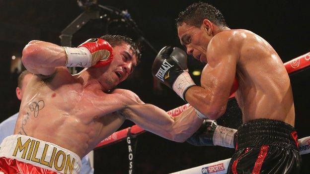 Anthony Crolla and Darleys Perez