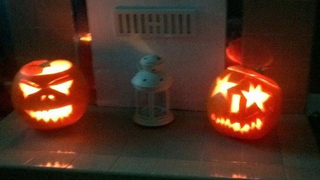 Harry and Ben 's pumpkins