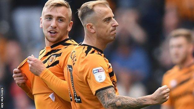Jarrod Bowen and Kamil Grosiscki