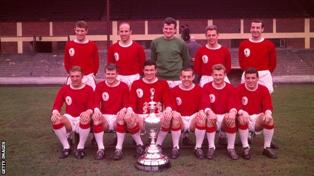 Liverpool's League Division One Champions side: Back Row (from left to right) Willie Stevenson, Ronnie Moran, Tommy Lawrence, Gordon Milne and Gerry Byrne. Front Row (from left to right) Peter Thompson, Alf Arrowsmith, Ron Yeats, Ian St John, Roger Hunt and Ian Callaghan