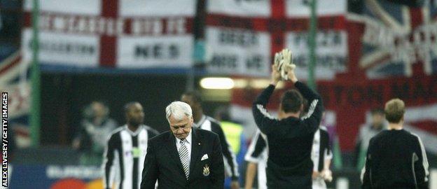 Newcastle flags and Bobby Robson in the San Siro