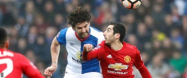 Charlie Mulgrew in action for Blackburn against Manchester United