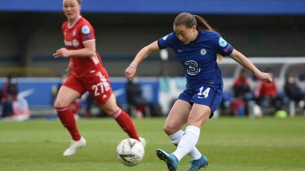 Fran Kirby scores for Chelsea against Bayern Munich